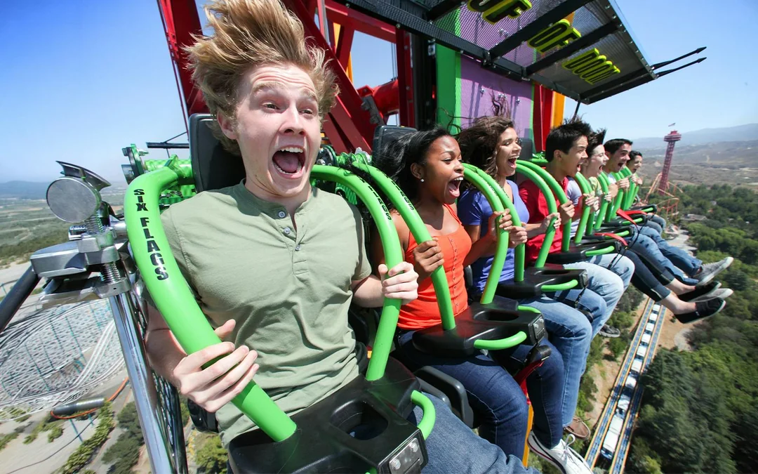Six Flags Magic Mountain One Day Ticket with Fright Fest Image 5