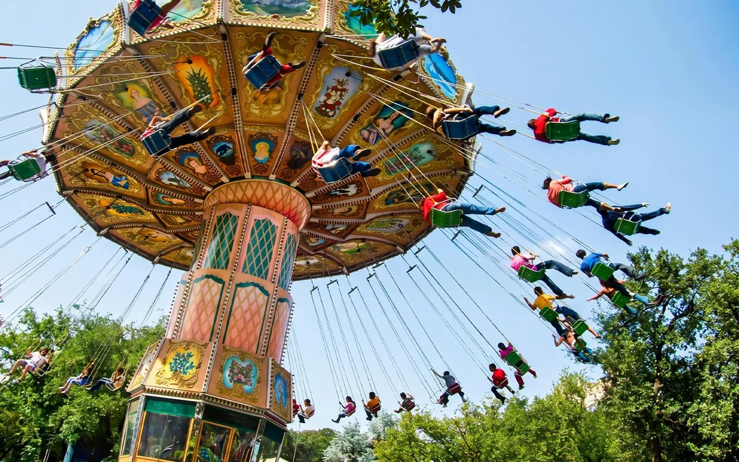 Six Flags Mexico One Day Ticket + Hotel Pickup Image 2