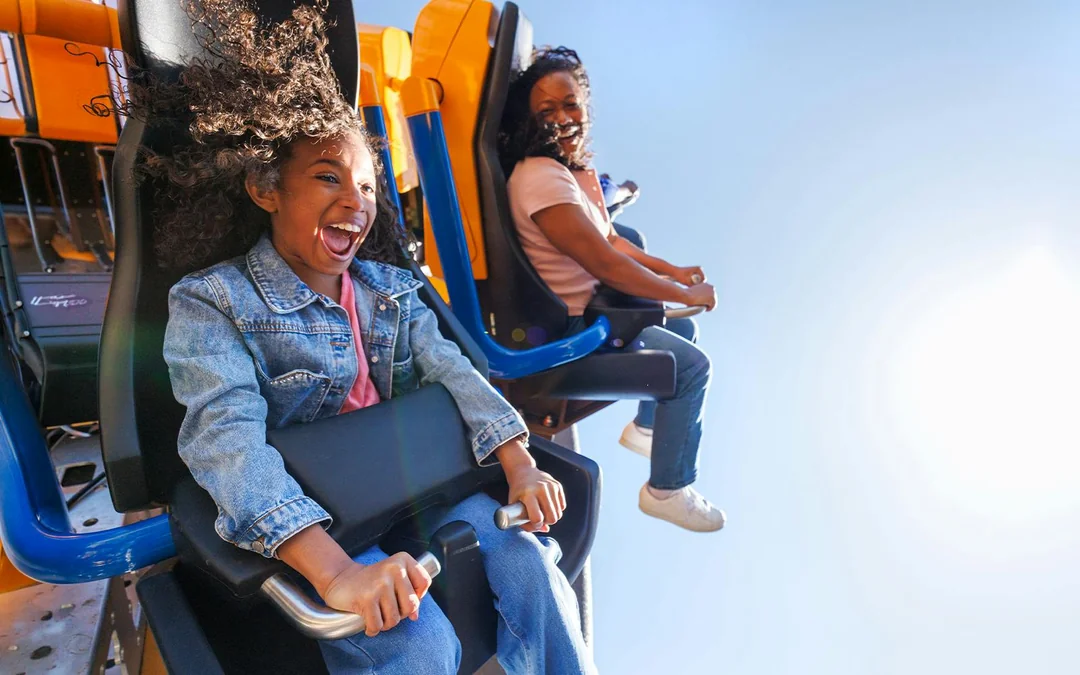 Six Flags Over Georgia One Day Ticket with Fright Fest Image 5