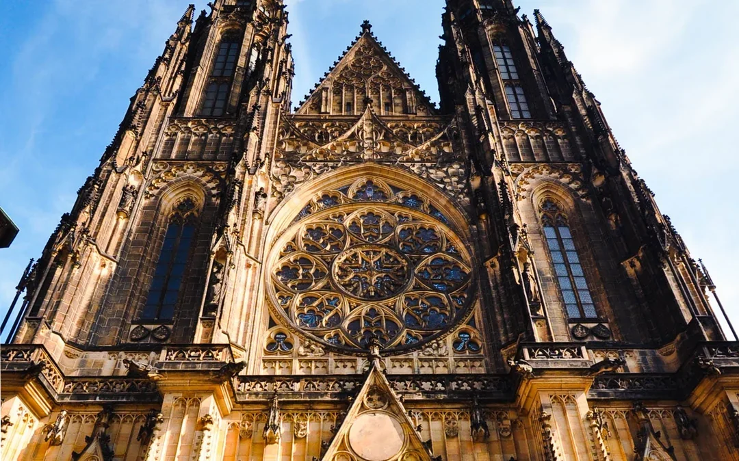 Skip-the-Line Combo: Prague Castle, National Museum & Astronomical Clock Image 7