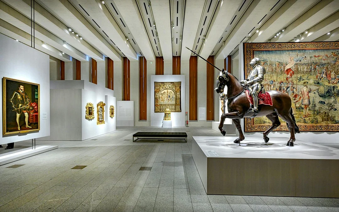 Skip-the-Line Tickets to Royal Collections Gallery Image 5
