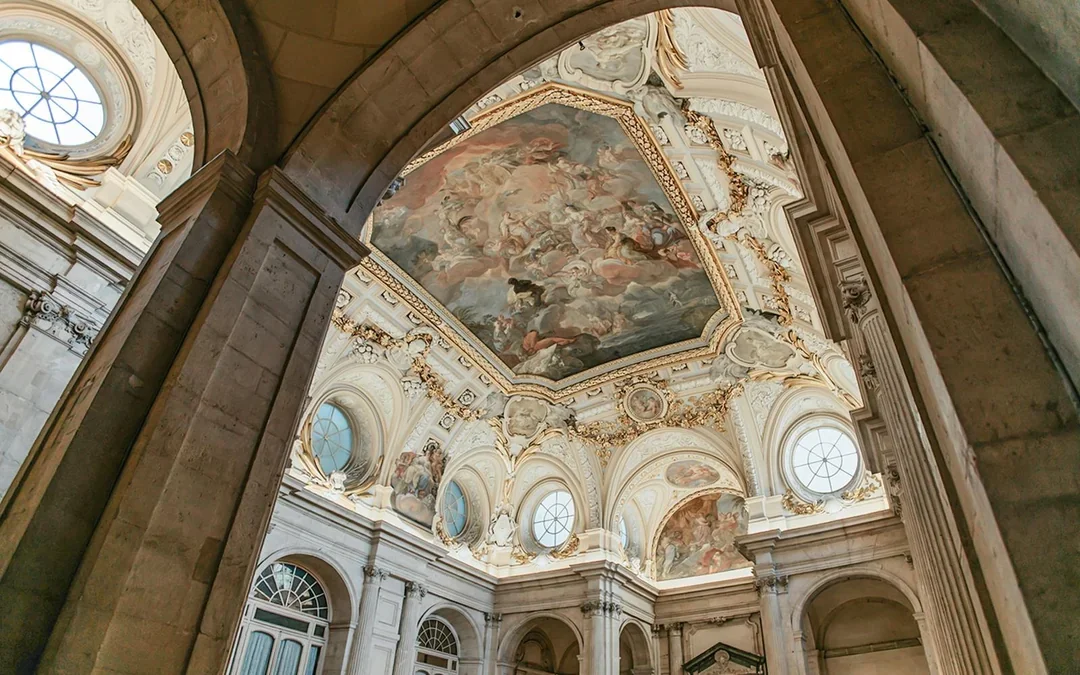 Skip-the-Line Tickets to the Royal Palace of Madrid and the Royal Kitchen Image 3