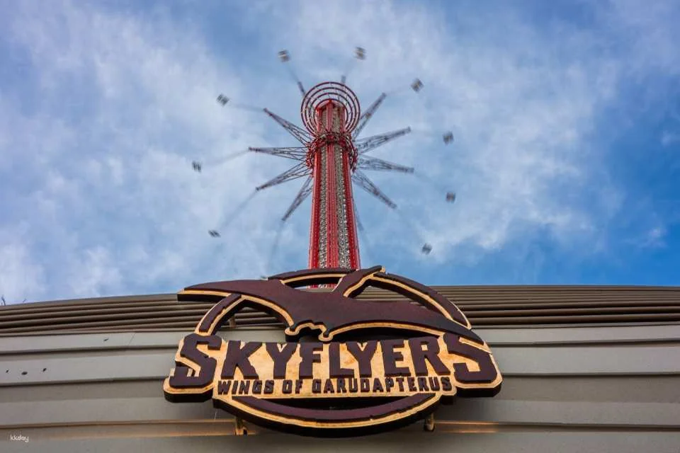 Skyflyers Giant Swing Ride at Asiatique Bangkok | Thailand