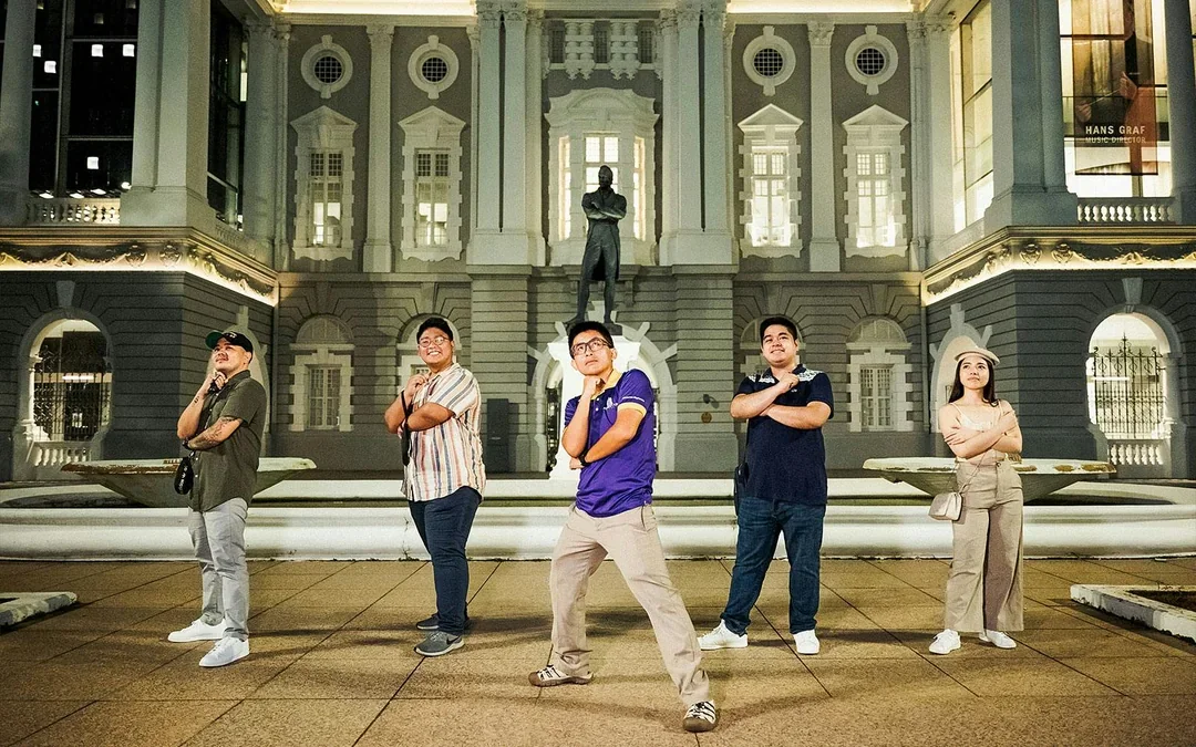 Small Group Guided Night Food Tour in Singapore Image 5
