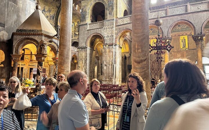 St. Mark's Basilica Guided Tour with Tickets and Optional Bell Tower Access Image 3