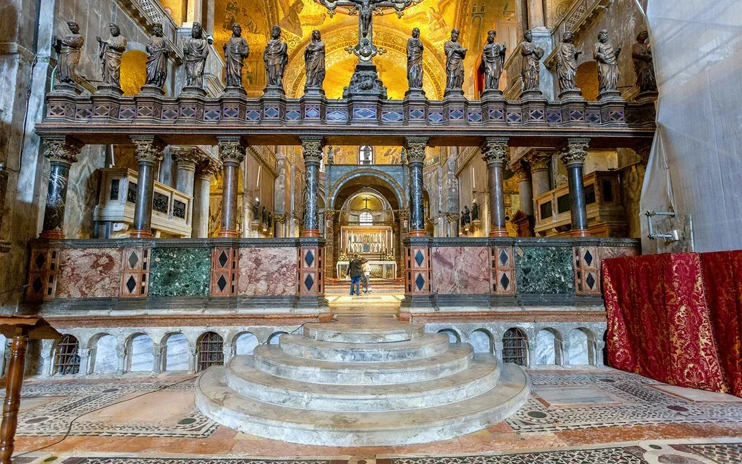 St. Mark's Basilica Skip-the-Line Guided Tour Image 3