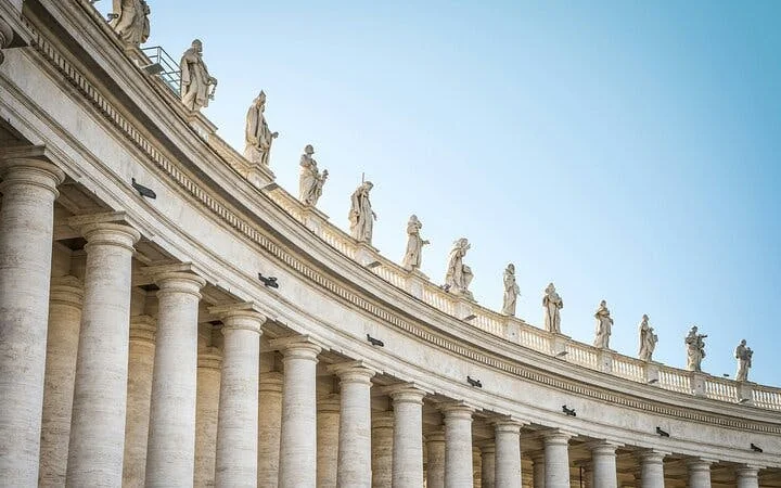 St. Peter's Basilica Experience & Underground Guided Tour Image 5
