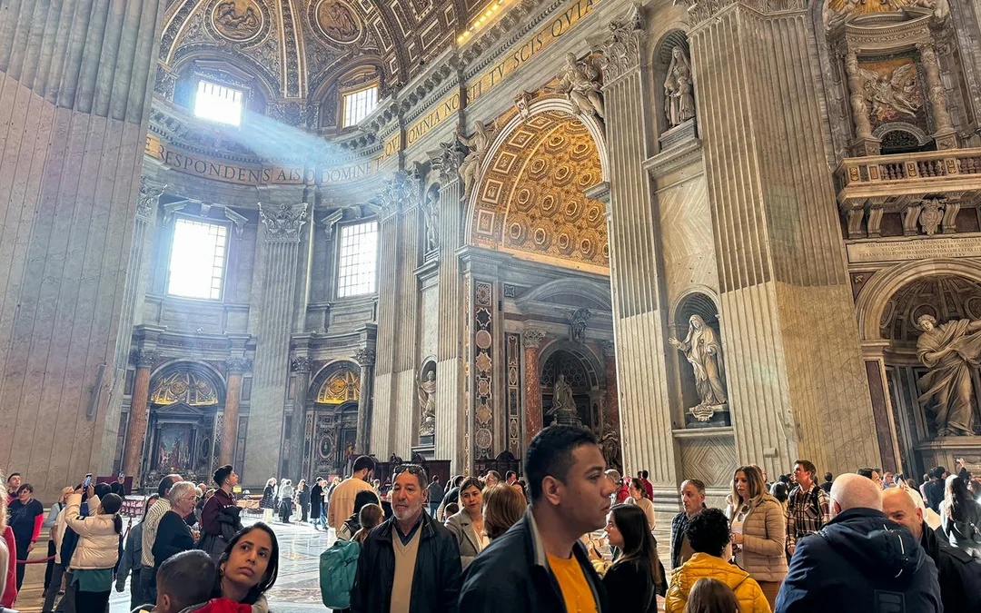 St. Peter's Basilica Reserved Entry Tickets with Dome Access Image 3