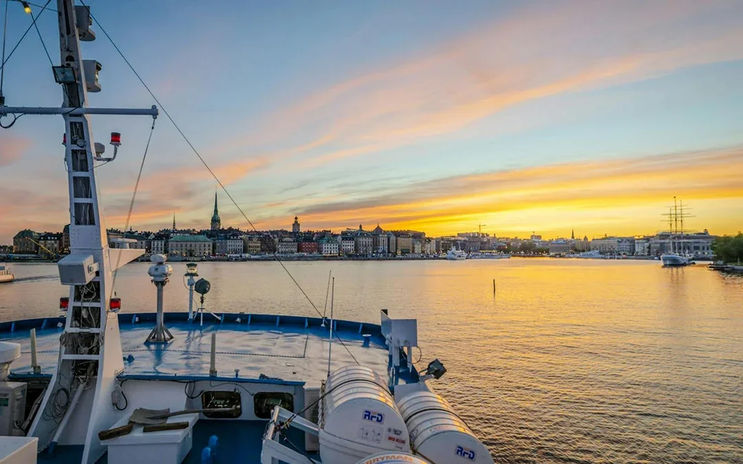 Stockholm: Archipelago Guided Boat Tour on Historic Ship with Fika (coffee break) Image 5