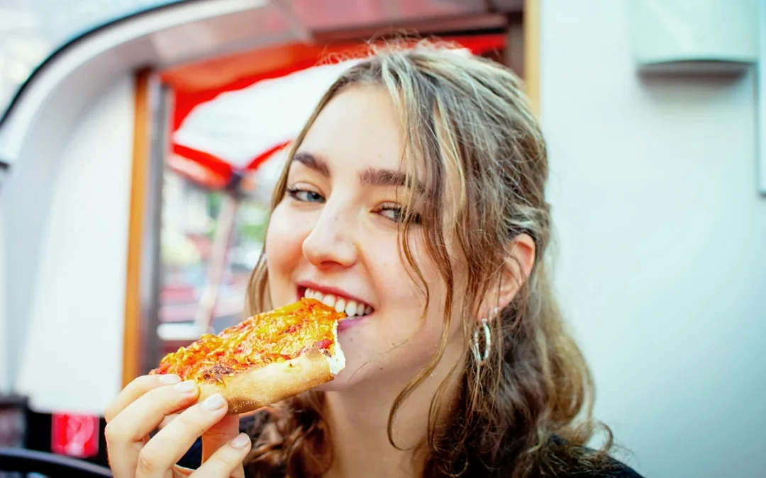 Stockholm: City Sightseeing Cruise with Fresh Pizza Image 4