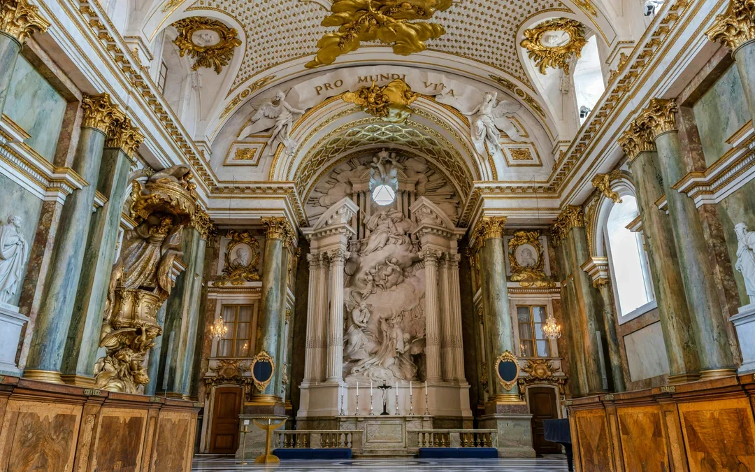 Stockholm Royal Palace Guided Tour with Tickets & Audio Guide Image 4