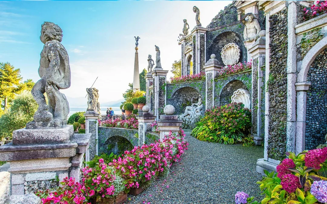 Stresa to Isola Bella Round-Trip Boat Transfers Image 8
