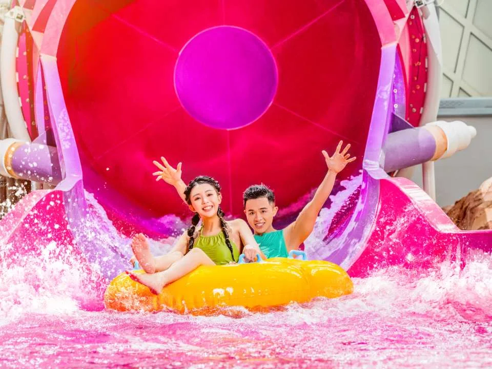 [Macau Attractions*] Studio City Water Park