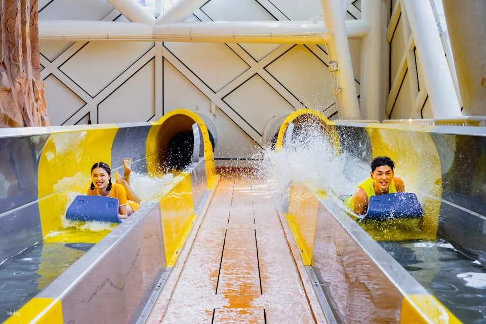 [Macau Attractions*] Studio City Water Park