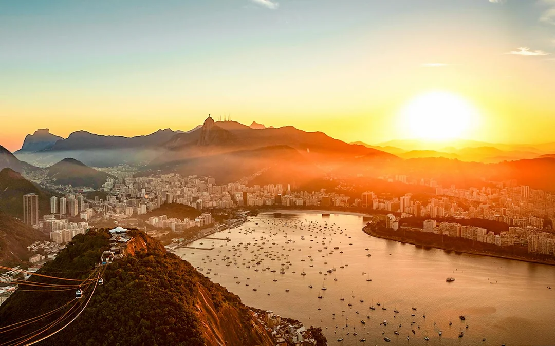 Sunset Tour of Rio with Christ the Redeemer & Sugarloaf Mountain Cable Car Tickets
 Image 3