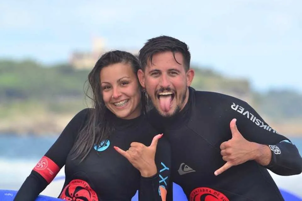 Surf lesson for all skill levels in Somo