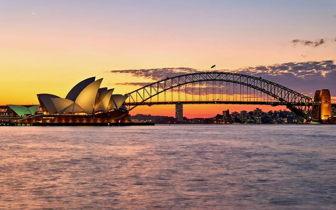 Sydney Harbour Cruise at Sunset with Refreshments Image 4