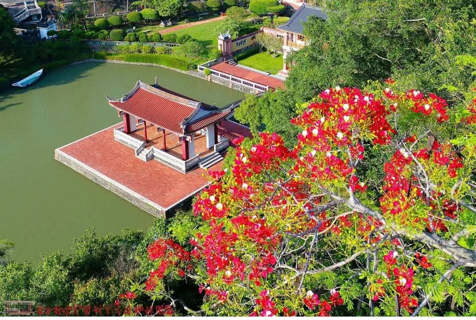 Taichung Wufeng Lin Family Garden and Lin Xiantang Museum Park Ticket