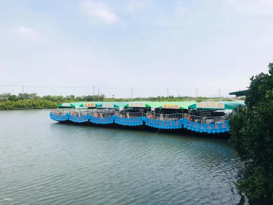 Tainan Sicao Sightseeing Boat | Green Tunnel & Taijiang Route Tickets