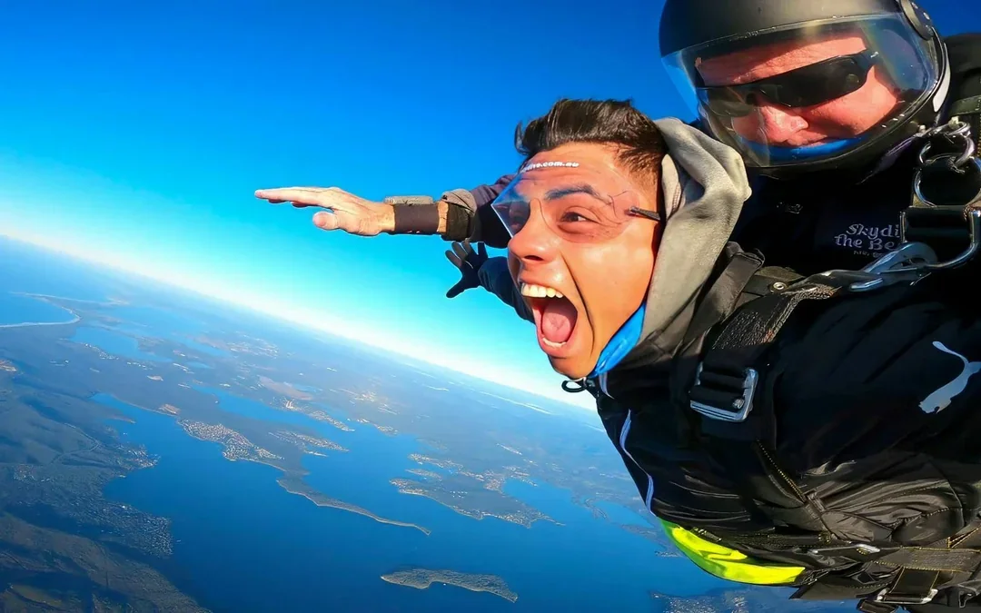 Tandem Skydive at Newcastle Beach Image 9