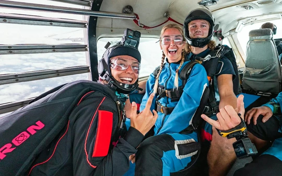 Tandem Skydive at Sydney with Round-Trip Transfers Image 6