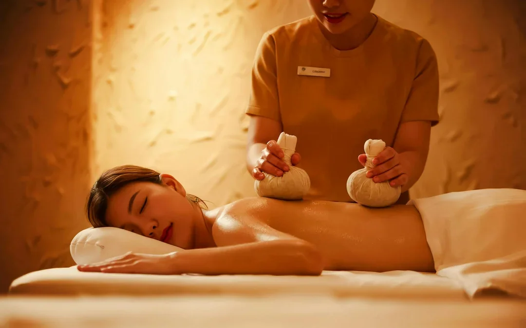 Thai Dry Massage | Diora Spa Bangkok Image 1