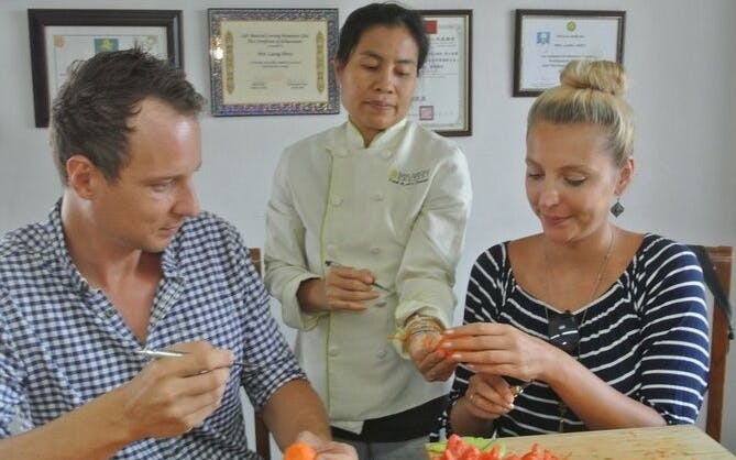 Thai Fruit and Vegetable Carving Class with Master Carver Image 10