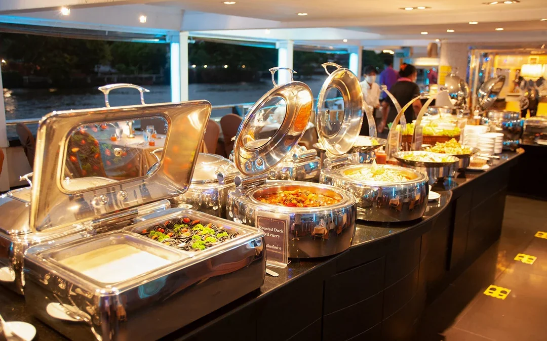 The Grand Chao Phraya Cruise with Buffet Dinner & Live Music Image 6