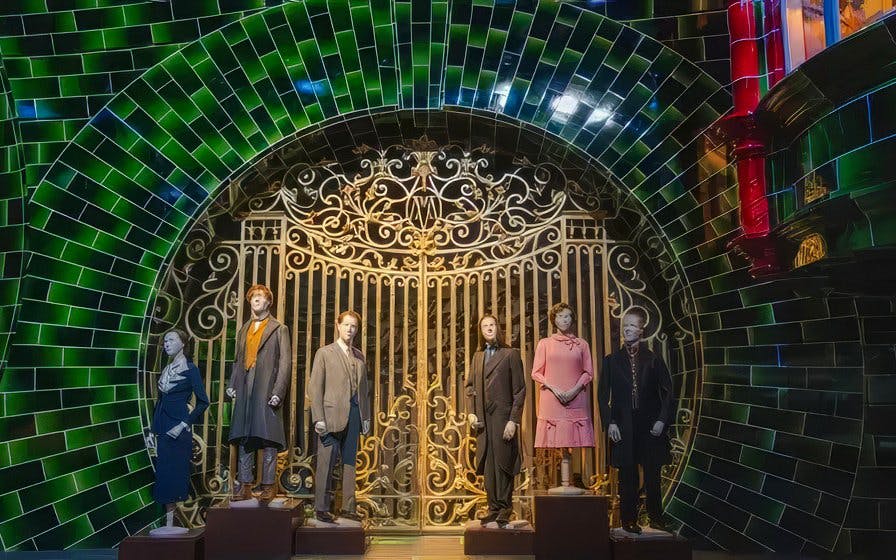 The Making of Harry Potter Tickets with Digital Guide & Souvenir Guidebook Image 3