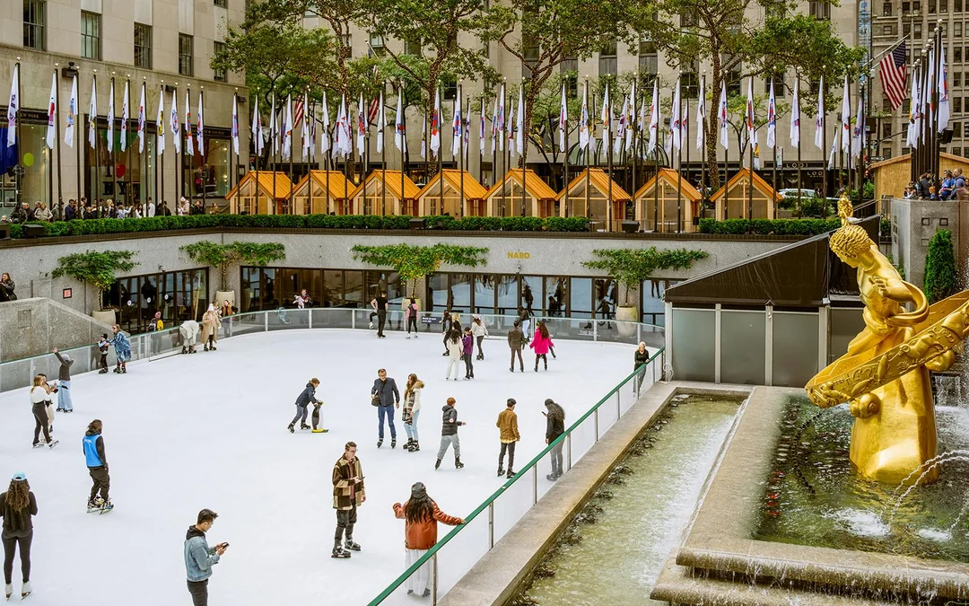 The Rink - Rockefeller Tickets with Skate Rental Image 3