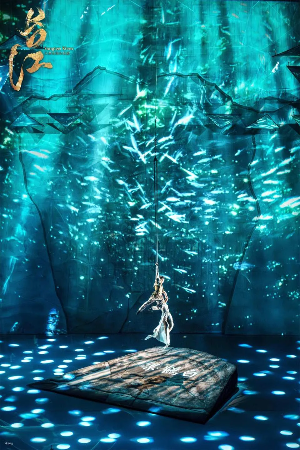 Tickets for the newly upgraded theater at Chongqing International Circus City: Immersive performance of the large-scale fantasy acrobatic show "The Yangtze River"