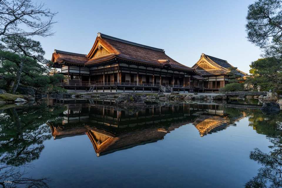 Tickets for the Ninna-ji Temple Omuro Flower Festival & Garden Visit in Kyoto, Japan