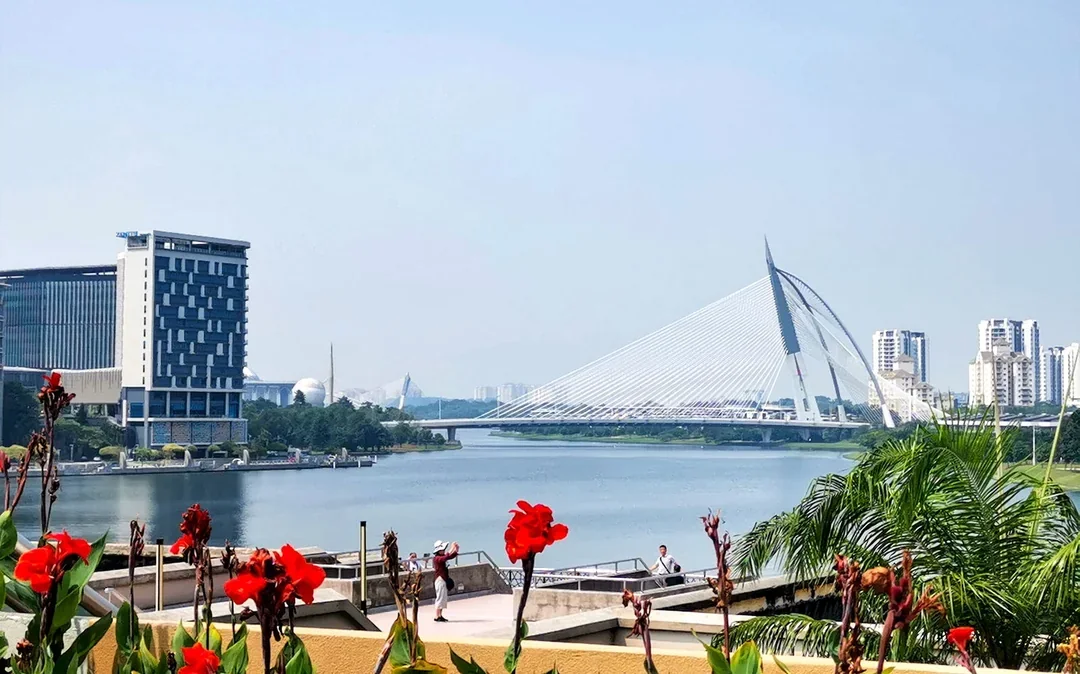 Tickets to Cruise on Tasik Putrajaya Image 5