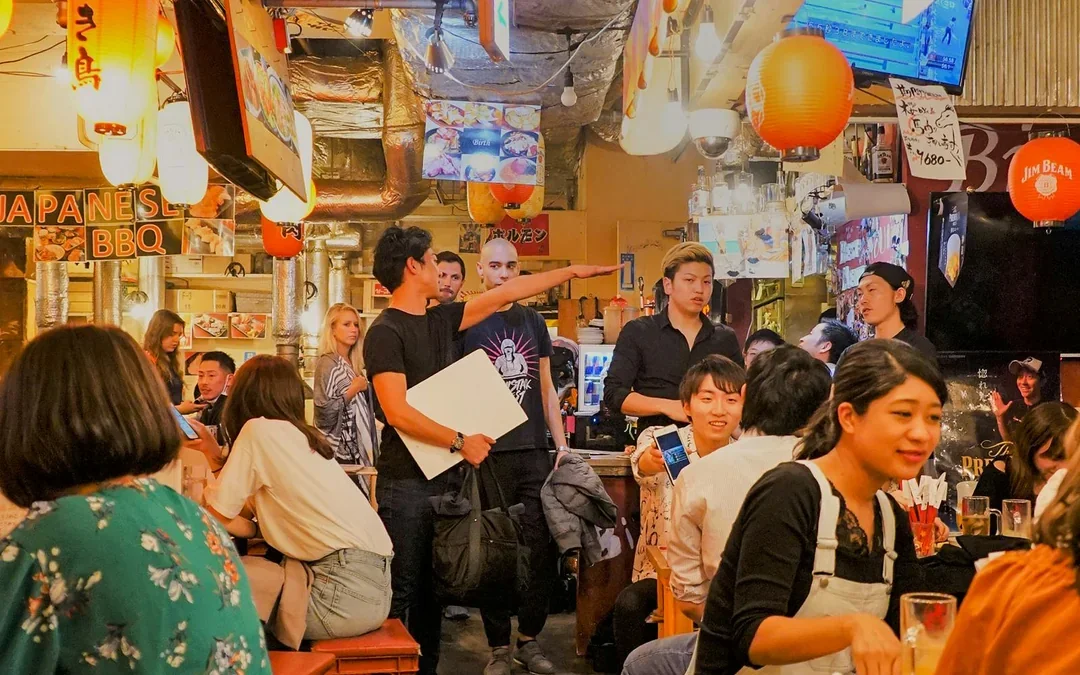 Tokyo Nightlife Tour with Bar Hopping, Golden Gai, and Izakaya Visit  Image 8