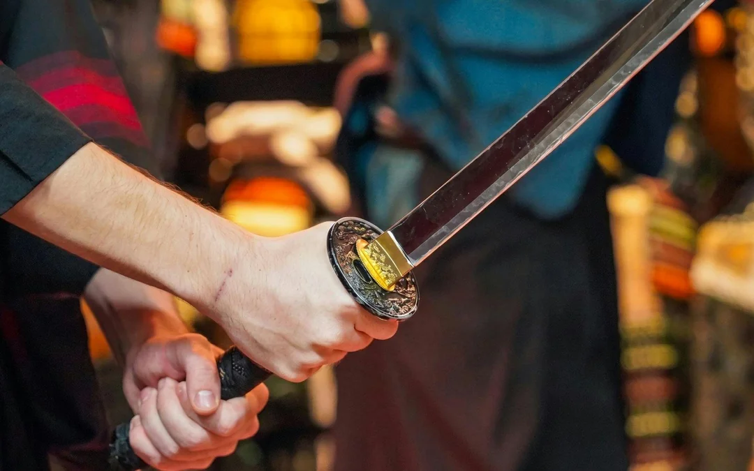 Tokyo Samurai Experience: Guided Kagurazaka Walking Tour, Swordplay Lesson, Kimono Rental, and Traditional Japanese Lunch Image 12