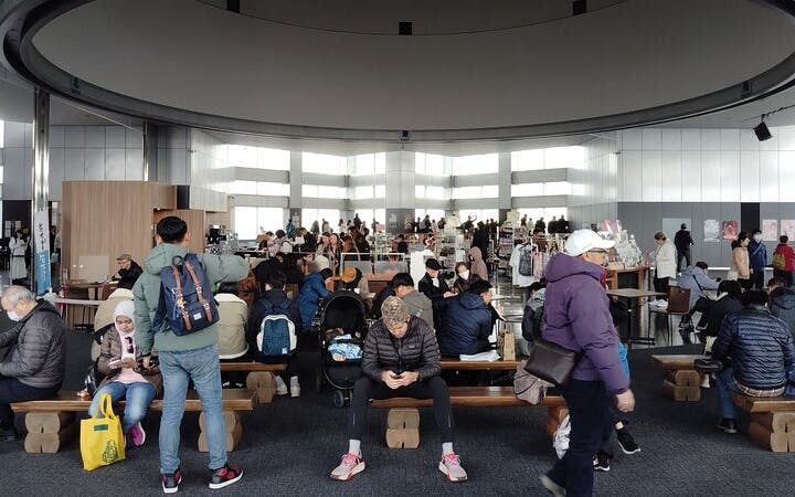 Tokyo Shinjuku and Shibuya Guided Walking Tour with In-Tour Transportation and City Highlights Image 1