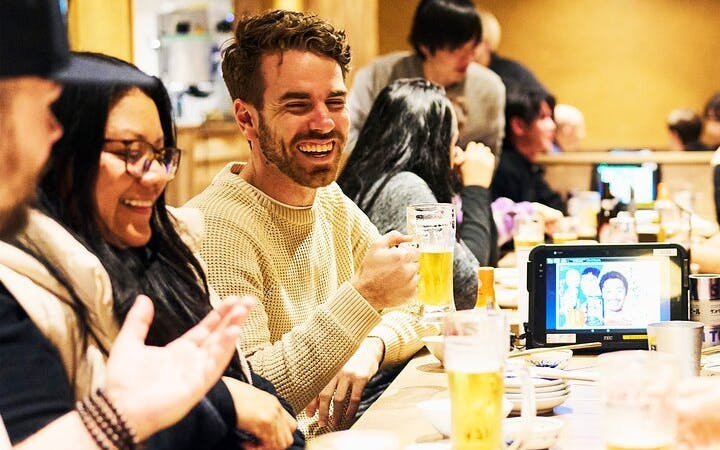 Tokyo: Shinjuku Bar Hopping & Night Walking Tour Image 8