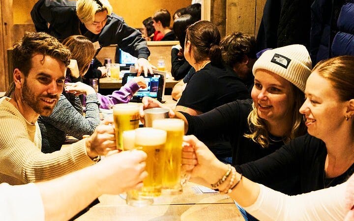 Tokyo: Shinjuku Bar Hopping & Night Walking Tour Image 10