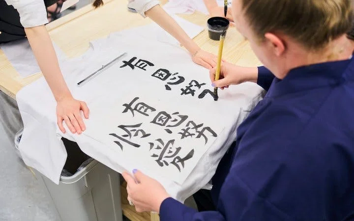 Tokyo: Shinjuku Calligraphy Workshop & T-Shirt Creation Image 6
