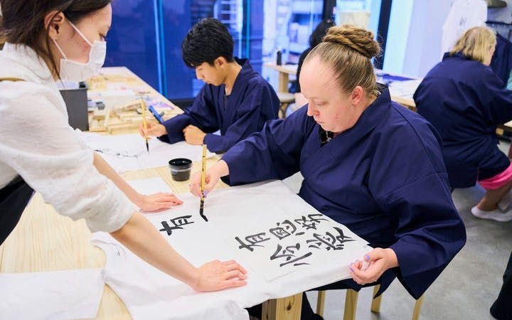 Tokyo: Shinjuku Calligraphy Workshop & T-Shirt Creation Image 8
