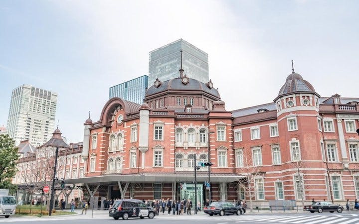 Tokyo Station & Imperial Palace Outer Grounds Guided Introduction with Self-Guide Booklet Image 4