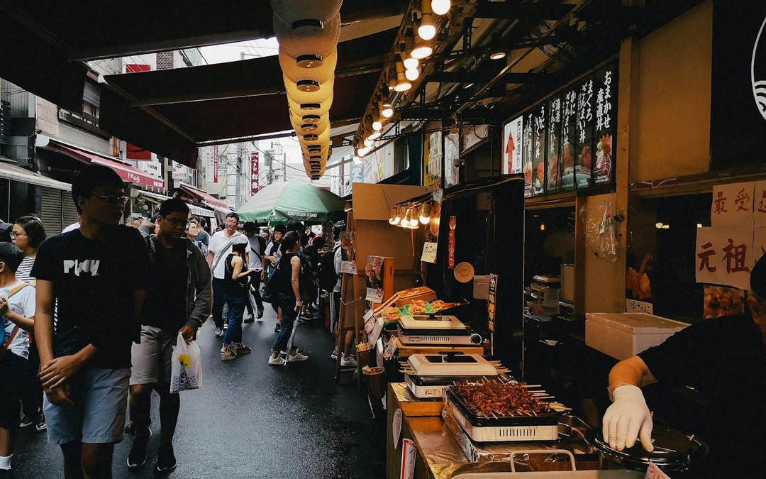 Tokyo Walking Tour of Tsukiji, Asakusa, and Akihabara: Culinary, Historical, and Pop Culture Districts Guided Experience Image 7