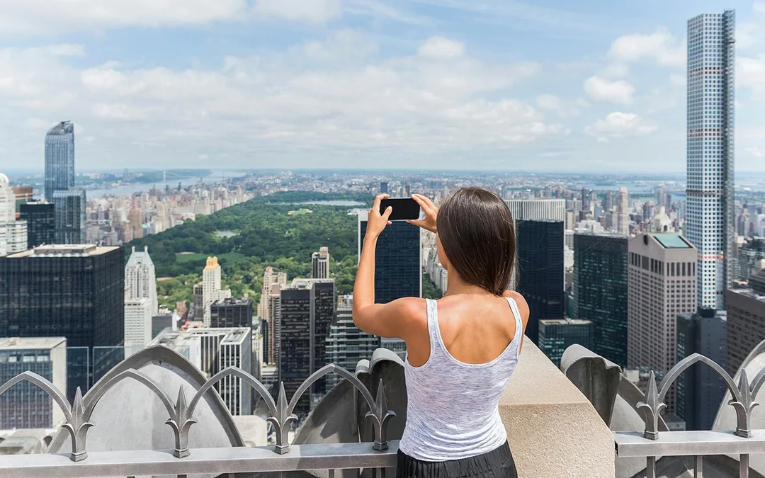 Top of the Rock Observation Deck VIP Pass with the Beam & Skylift Experience Image 5