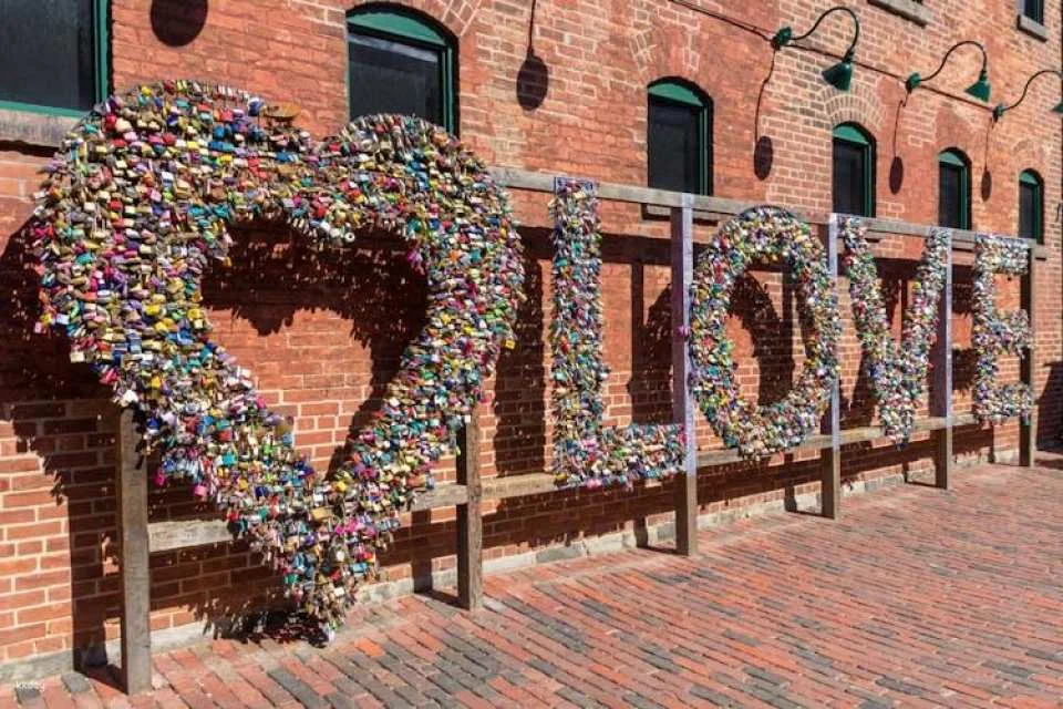 Toronto distillery district exploration game