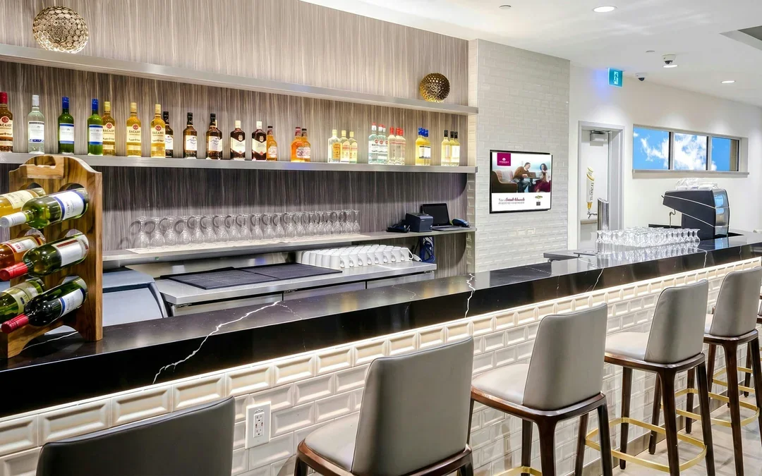 Toronto Pearson International Airport: Plaza Premium Lounge at Terminal 1 (USA Departures) Image 1