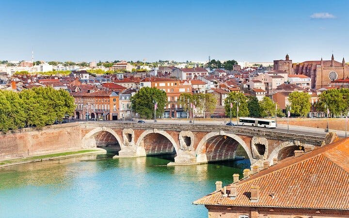 Toulouse Old Town: Self-Guided City Exploration Game Image 5
