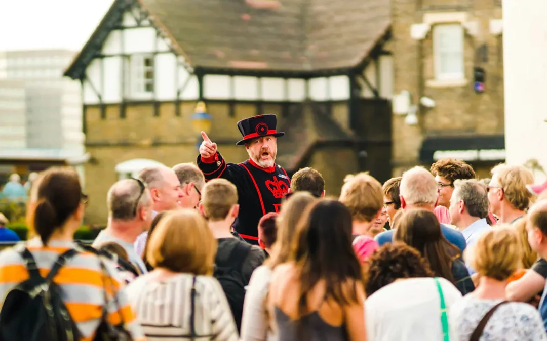 Tower of London Tickets with Access to the Crown Jewels Image 4