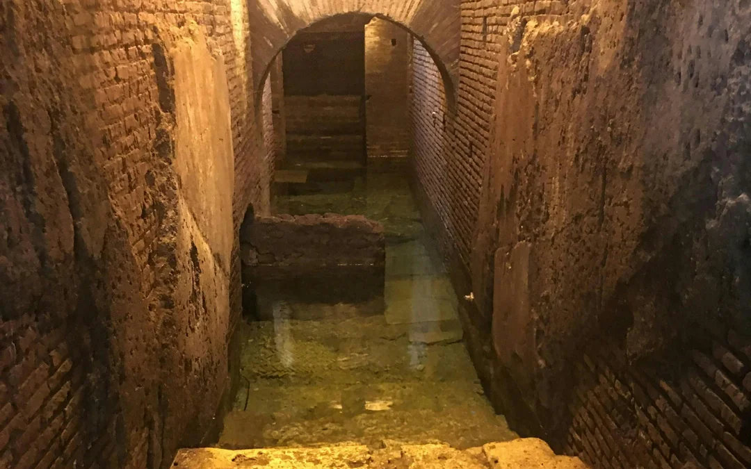 Trevi District Underground Guided Tour Image 10
