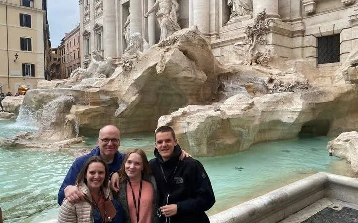 Trevi Fountain Guided Tour with Exclusive Access Image 2