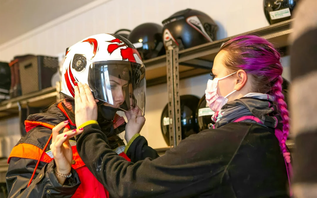 Tromso: Snowmobile Tour in the Lyngen Alps with Soup and Drinks Image 3